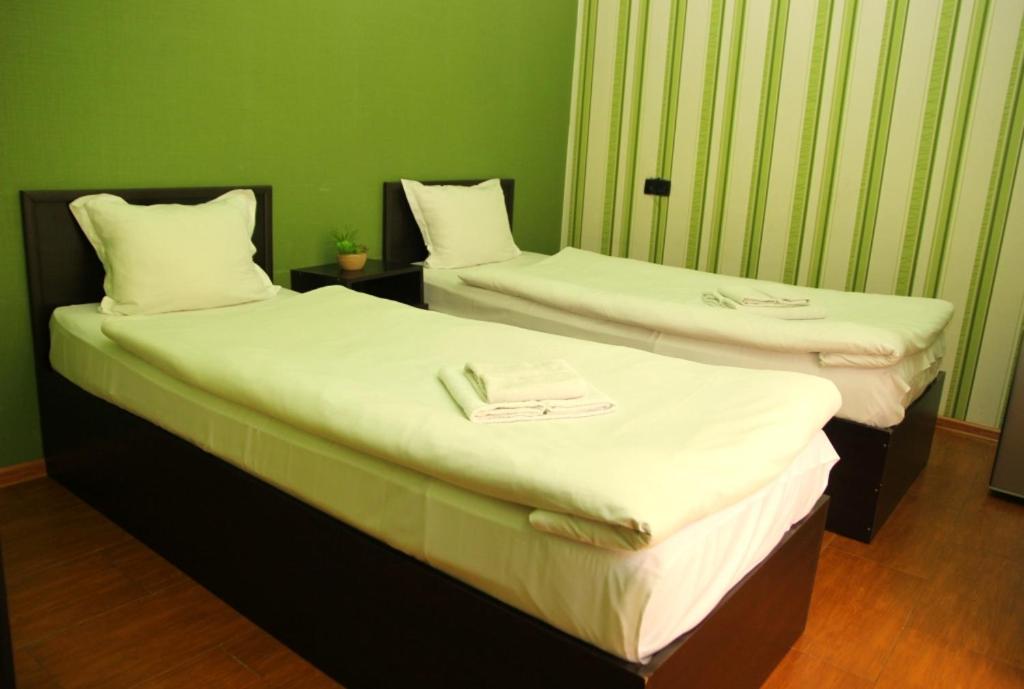 Hotel Richard Тбилиси Екстериор снимка